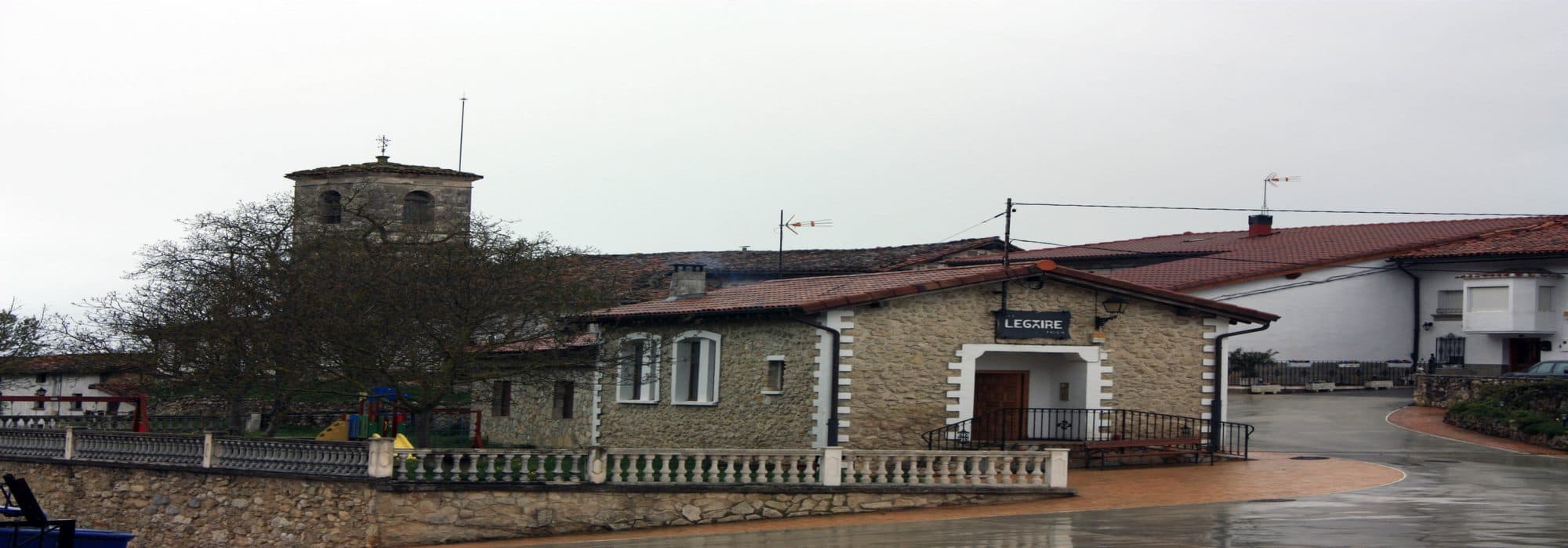 4. Ayuntamiento de Asparrena